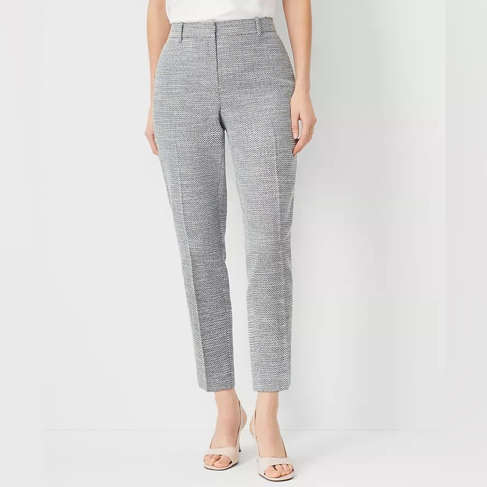 Textured Women’s Mid Rise Eva Ankle Pant